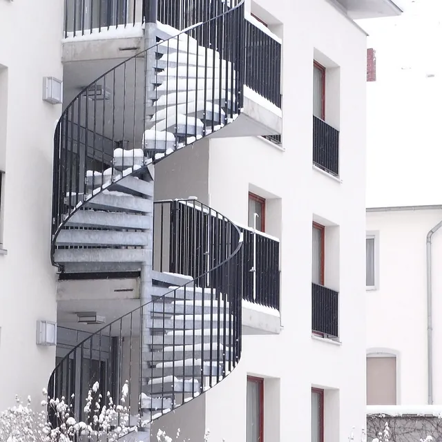 Referenzen von Metallbau Preißer & Söhne aus Mücheln/ G. - Fluchttreppen Bild 13