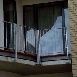 Referenzen von Metallbau Preißer & Söhne aus Mücheln/ G. - Balkon- und Terrassenverkleidung Bild 30