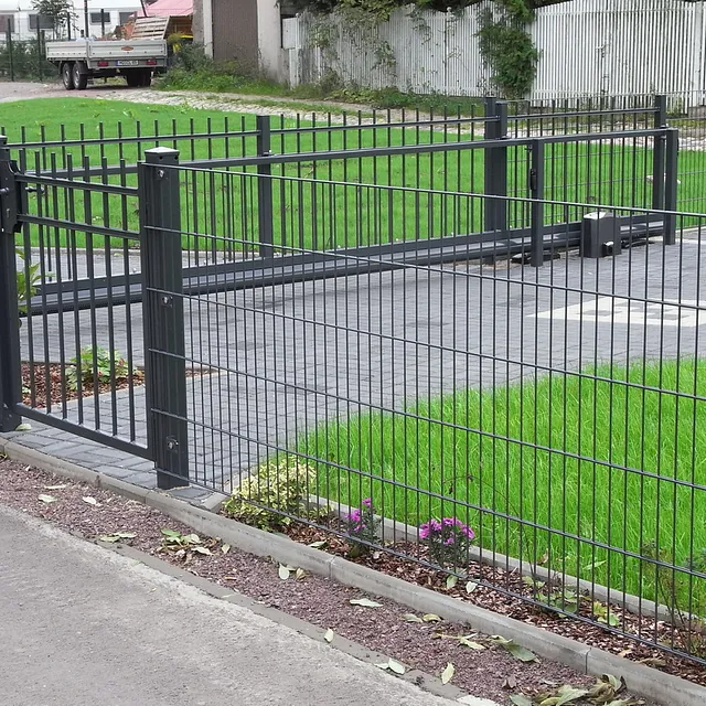 Referenzen von Metallbau Preißer & Söhne aus Mücheln/ G. - Zaunanlagen Bild 14