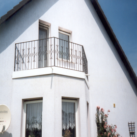 Referenzen von Metallbau Preißer & Söhne aus Mücheln/ G. - Balkon- und Terrassenverkleidung Bild 04