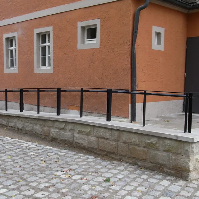 Referenzen von Metallbau Preißer & Söhne aus Mücheln/ G. - Rampen Bild 12