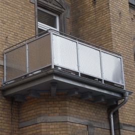 Referenzen von Metallbau Preißer & Söhne aus Mücheln/ G. - Balkon- und Terrassenverkleidung Bild 19