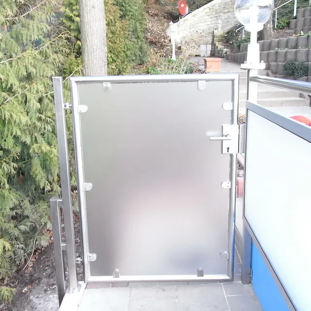 Referenzen von Metallbau Preißer & Söhne aus Mücheln/ G. - Balkon- und Terrassenverkleidung Bild 26