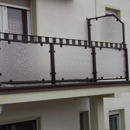 Referenzen von Metallbau Preißer & Söhne aus Mücheln/ G. - Balkon- und Terrassenverkleidung Bild 28